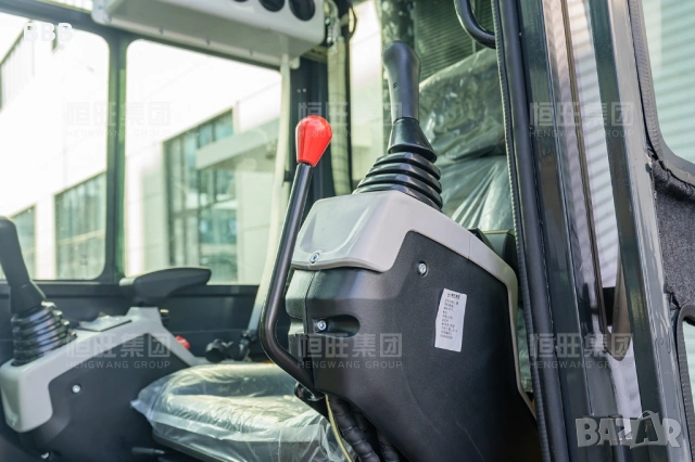 Продавам багер Hengwang HW 25W, снимка 4 - Индустриална техника - 53217155