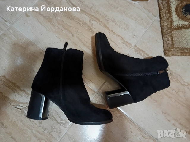 Велурени дамски боти, снимка 3 - Дамски боти - 52301820