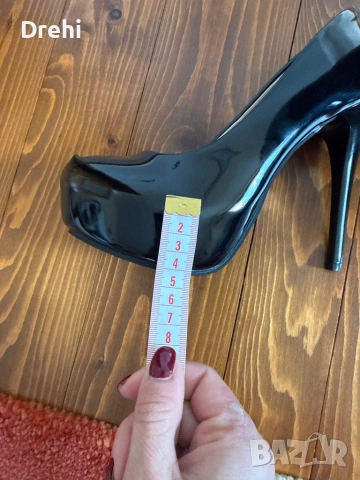 Обувки на ток 38 номер , снимка 2 - Дамски обувки на ток - 53704604