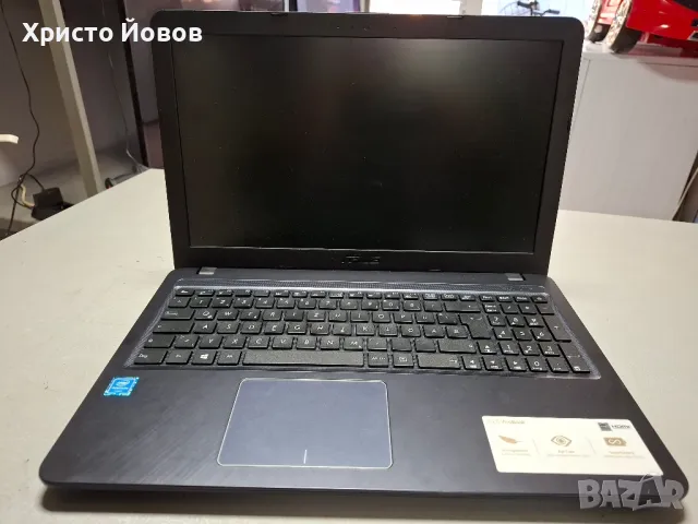 Лаптоп Asus F543MA, снимка 1 - Лаптопи за дома - 48572914