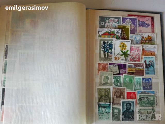 Класьор с пощенски марки, снимка 11 - Филателия - 45795937