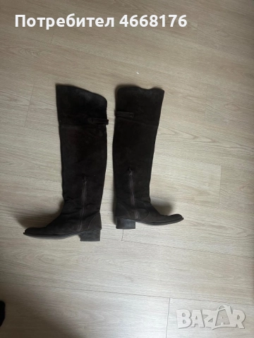 Велурени чизми Benetton, снимка 3 - Дамски ботуши - 52647132