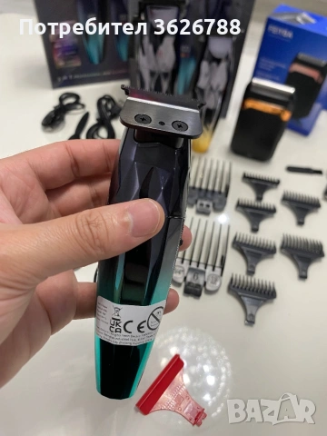 Професионален комлект за постригване, снимка 12 - Фризьорски принадлежности - 53395529