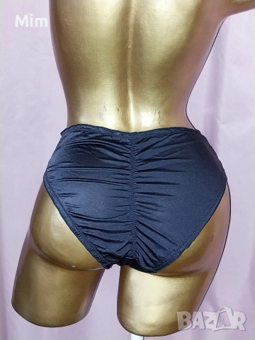 XL Черна и бяла сатенена бикина 