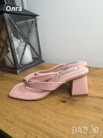 Новите сандали са супер модерни., снимка 2 - Дамски ежедневни обувки - 53698845
