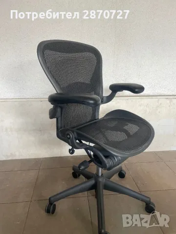 Ергономичен офис стол Herman Miller Aeron classic size B, снимка 6 - Столове - 46876626