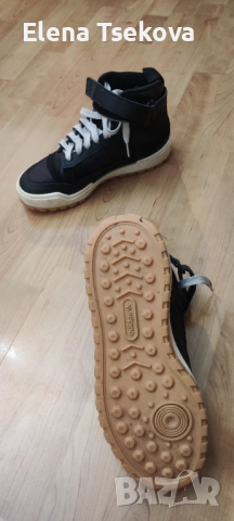 Зимни високи кецове adidas, снимка 3 - Кецове - 52616951