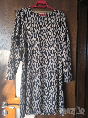 Дамска рокля 