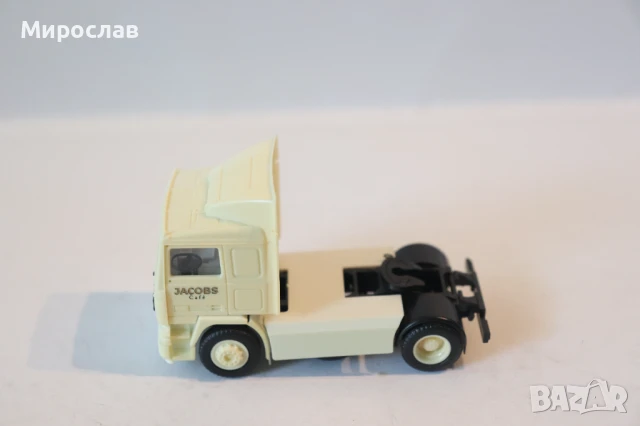 ALBEDO H0 1/87 VOLVO ВЛЕКАЧ МОДЕЛ КОЛИЧКА КАМИОН, снимка 2 - Колекции - 43316220