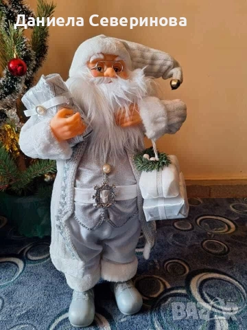 СРЕБРИСТ ДЯДО КОЛЕДА 70 см , снимка 2 - Декорация за дома - 52734449