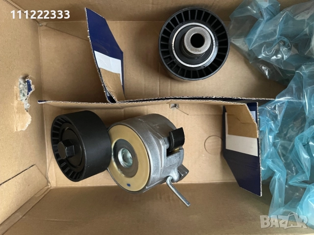 Комплект ролки и ремък Contitech KGA2037 за Citroën, Peugeot, Fiat, Opel, Renault – нов, снимка 3 - Части - 51858187