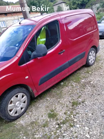 Prodavam Citroen Berlingo , снимка 3 - Автомобили и джипове - 47228272