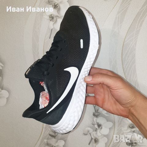 Маратонки Nike Revolution 5 номер 41,5 -42, снимка 9 - Маратонки - 44499440