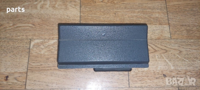 Централен Пепелник Рено 19 - 7700781999, снимка 2 - Части - 53108029