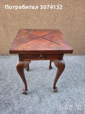 Маса за игра на карти в стил Чипъндейл