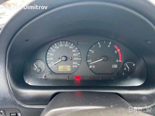 Mitsubishi Carisma 1.9 Diesel 2003, снимка 8 - Автомобили и джипове - 53257399