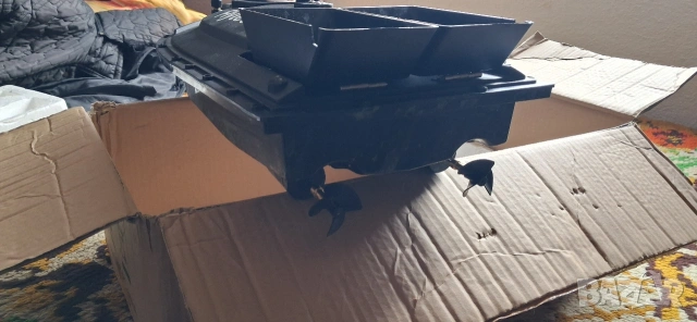 продавам лодка за захранка Flytec 2 вградени батерий, снимка 2 - Други услуги - 53720433