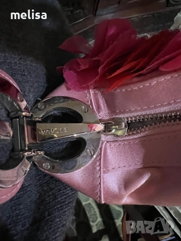 Escada  чанта ръчно правена, снимка 5 - Чанти - 53392067