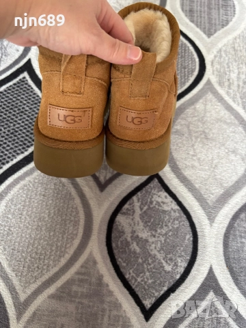 UGG оригинални, снимка 3 - Дамски боти - 52703653