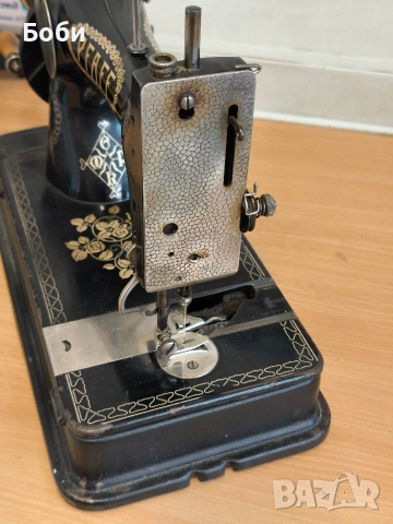 Стара шевна машина Pfaff , снимка 9 - Антикварни и старинни предмети - 53834882