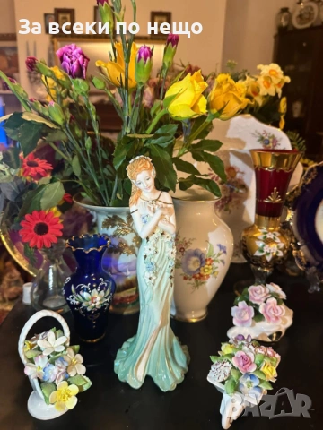 Coalport England  грациозна фигура от серията Spirits of Jewels - "Emerald" Код P2058, снимка 10 - Антикварни и старинни предмети - 53992652