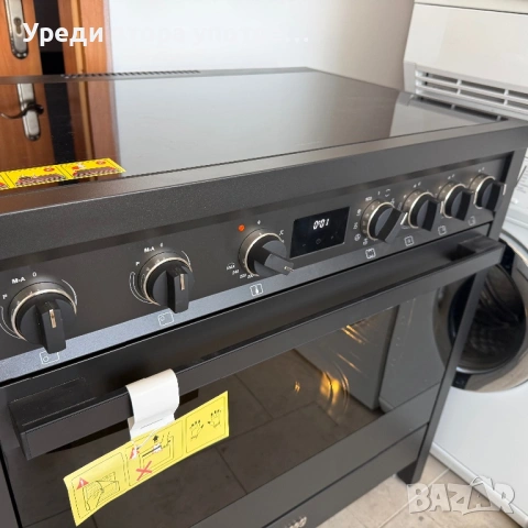 Индукционна готварска печка Smeg, снимка 4 - Печки, фурни - 54108413