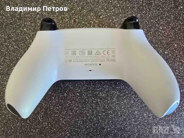 Джойстик PS5 Безжичен контролер Sony DualSense бял (2 броя), снимка 3 - Аксесоари - 47437339