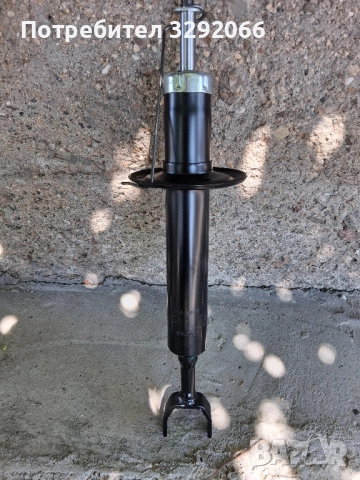 1 брой амортисьор и долни носачи за wv passat b5.5 , снимка 3 - Части - 51463199