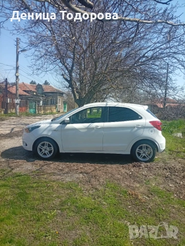 Форд Ка+, снимка 3 - Автомобили и джипове - 54139642