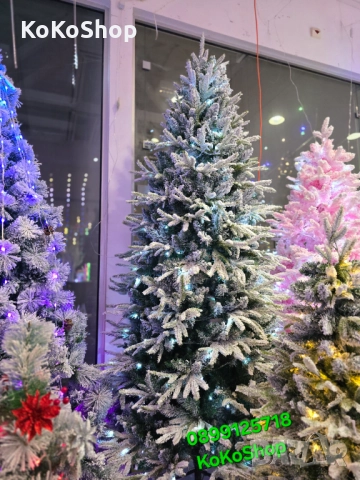 Заснежена елха с вградени LED светлини и 2Dи 3D клонки/луксозна елха, снимка 2 - Декорация за дома - 52300723