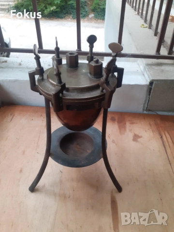 Стар антикварен уред бронз мед метална стойка качество, снимка 2 - Антикварни и старинни предмети - 51748501
