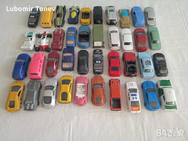 Продавам автомобилчета, снимка 2 - Колекции - 53837448