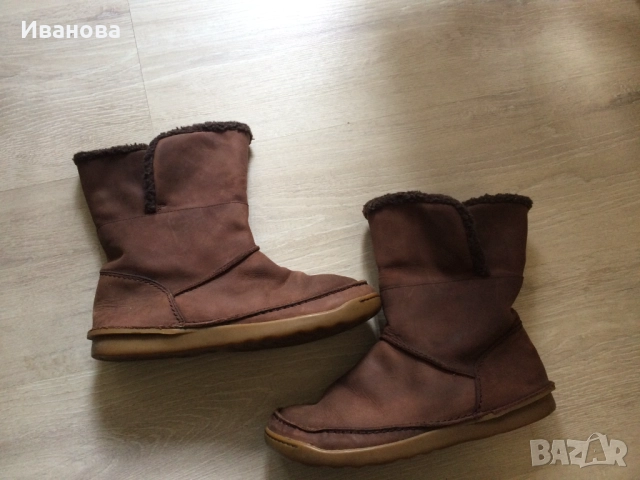 Топли и удобни кафяви боти Klarks.