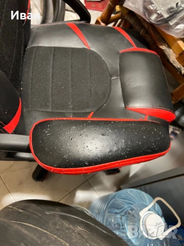 Геймърски стол , снимка 2 - Столове - 53576790