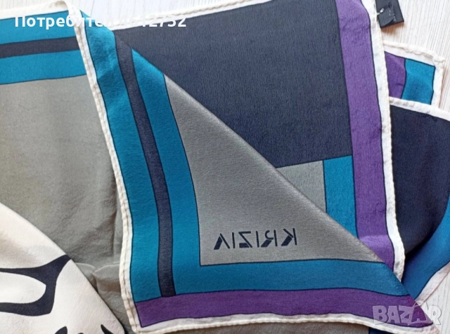 Дамски шал Krizia, снимка 2 - Шалове - 52420673