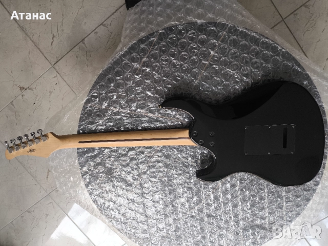 Електрическа китара Cort G210 Индонезия, снимка 4 - Китари - 52883061