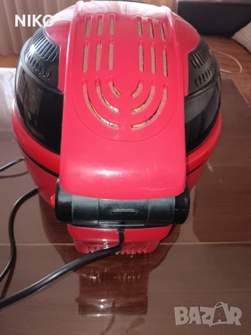 Продавам Ерфаер Фритюрник Кlarstein VitAir 1400W 9L Комби Червен, снимка 8 - Печки, фурни - 53769622