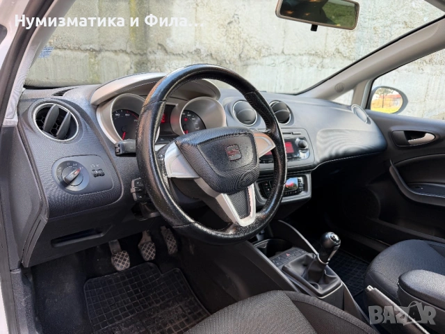 Seat Ibiza - 1,6 бензин с !!!верига!!!, снимка 13 - Автомобили и джипове - 53585780