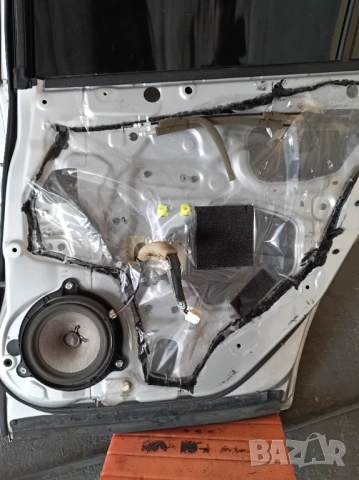 Задна дясна врата за Infiniti G37, снимка 6 - Части - 54244837