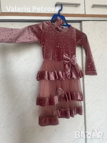 Прекрасна рокля, 5-6 год, снимка 2 - Детски рокли и поли - 45136108