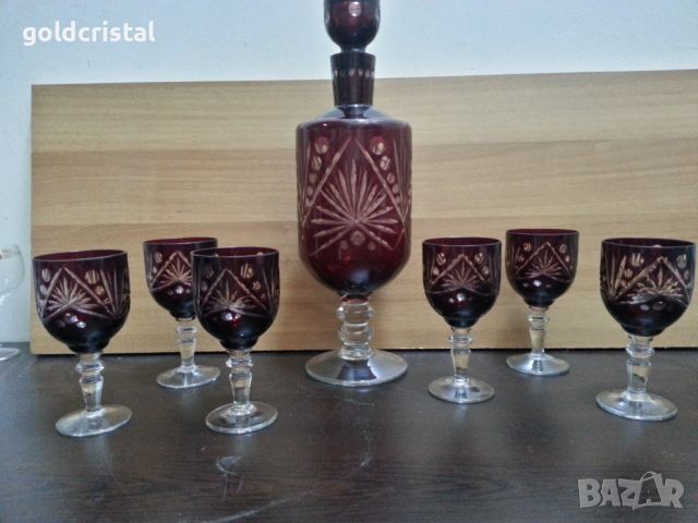 Кристални чаши и гарафа, снимка 9 - Антикварни и старинни предмети - 46454603
