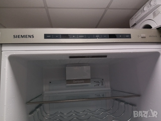 Като нов иноксов комбиниран хладилник с фризер Сименс Siemens А+++ с две години гаранция!, снимка 7 - Хладилници - 53908364