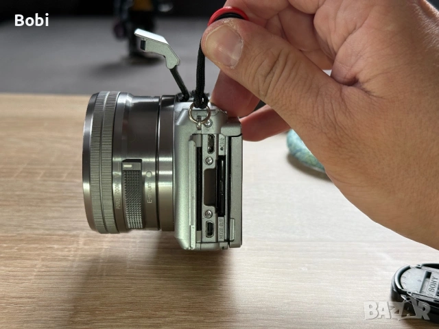 Sony Alpha A5000 + 16-50mm OSS, снимка 11 - Фотоапарати - 46135517