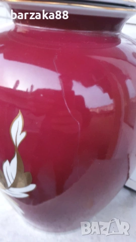 Стара немска порцеланова ваза с капак Урна, снимка 6 - Вази - 53871935