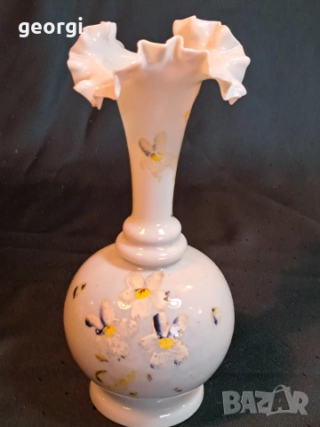стъклена ваза ръчноизрисувана 34/3