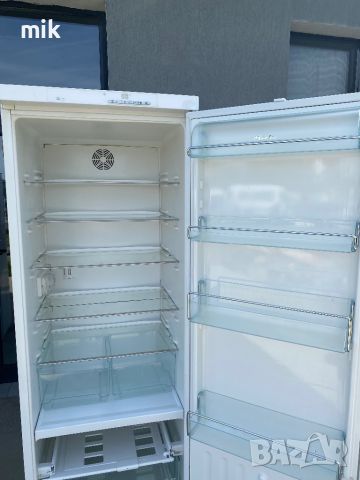 Хладилник - Охладител Миеле 184 см , снимка 3 - Хладилници - 45632920