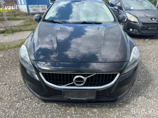 Volvo V40. 2.0 120k на части 