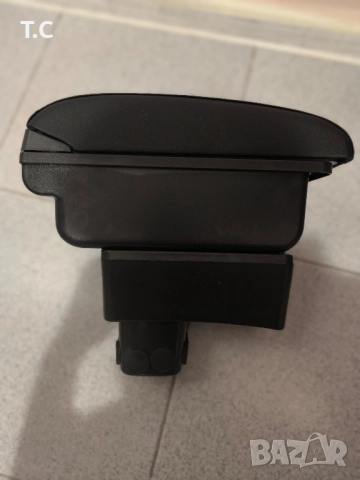 Подлакатник за Suzuki Swift от 2005-2023г и Suzuki Swift Sx4