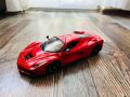Продавам метална количка Ferrari LaFerrari червено 1:18 Bburago , снимка 1