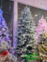 Заснежена елха с вградени LED светлини и 2Dи 3D клонки/луксозна елха, снимка 2